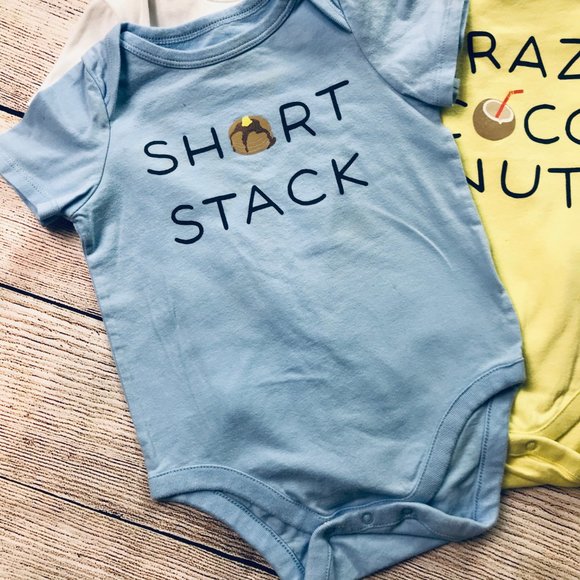 Baby Gap 6-12m 5pc Bundle Bodysuits & Pant - Picture 5 of 8